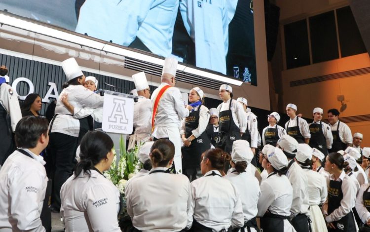 Alta gastronomía y talento estudiantil protagonizan Cena MaridajeLe Cordon Bleu Anáhuac Puebla