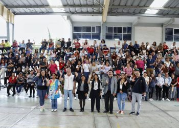 DIF Puebla Capital reflexiona sobre el papel de las familias en la formación educativa de estudiantes del Centro Escolar Gregorio de Gante