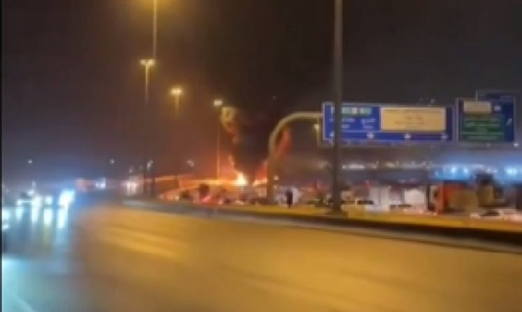 Irán bombardea Embajada de EU en Arabia Saudita