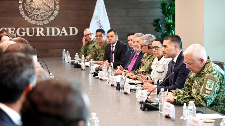 Reunión de Harfuch con la FIFA en materia de seguridad durante el Mundial