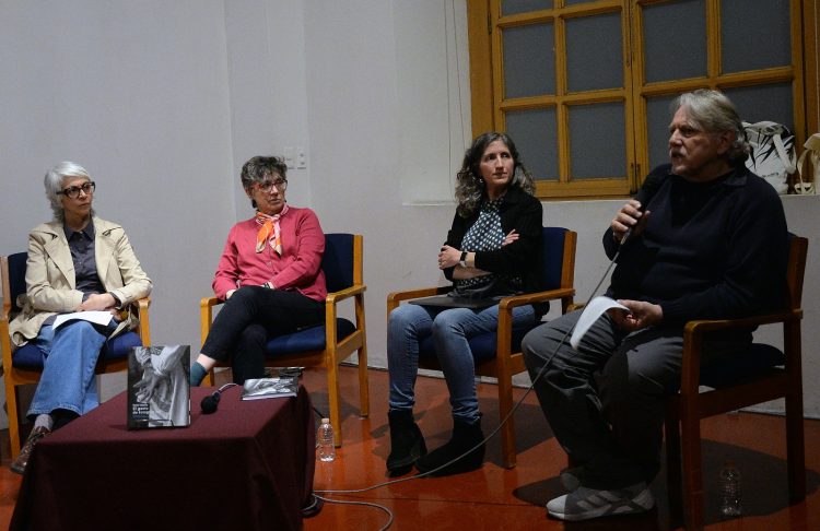 Presentan libro que revisa el legado fotográfico de Mariana Yampolsky