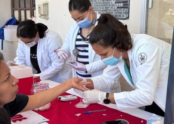 Acercan servicios de salud en Santa Inés Ahuatempan