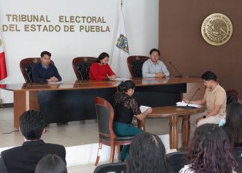 Estudiantes universitarios participan en “Magistratura por un día” en el TEEP