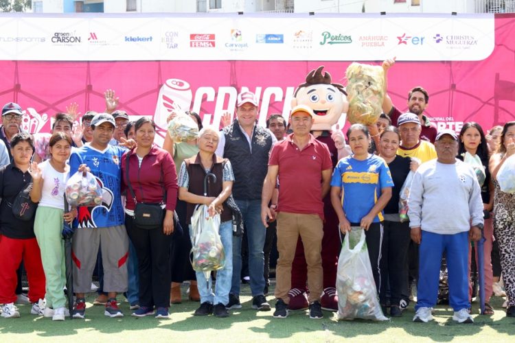 Gobierno de Pepe Chedraui continúa impulsando el Programa “Canchas por Latas” en la Unidad Habitacional Rivera Anaya