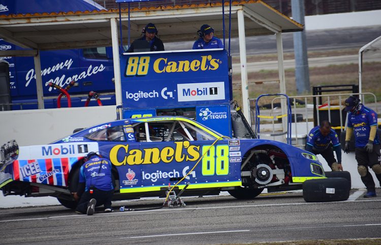 En Tulum el Líder García Jr. Emprende Camino Rumbo a la Trigésima Victoria en NASCAR México