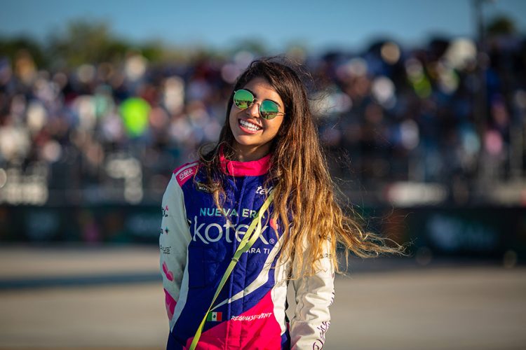 Regina Sirvent, se hace del top-10 de Challenge Series en Tulum