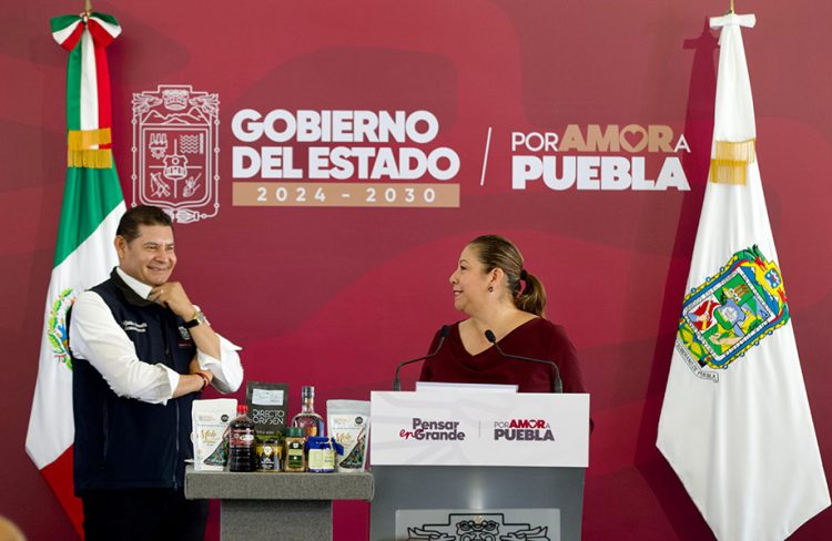Logra Puebla reducción histórica del 20 por ciento en pobreza bajo el liderazgo de Alejandro Armenta