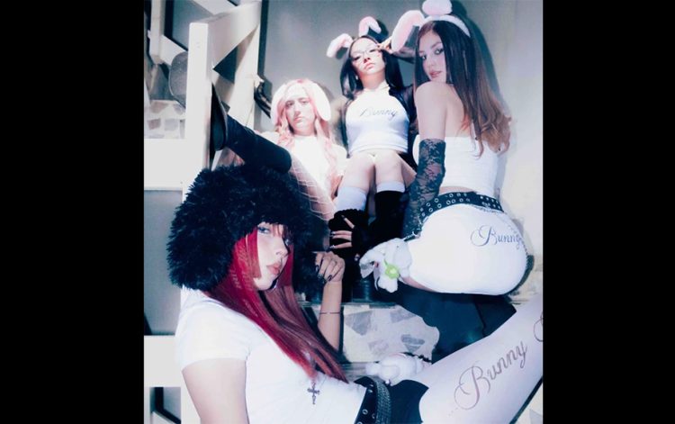 Almas continúa expandiendo el universo de su anticipado EP ‘Metanoia’ con el lanzamiento de su nuevo sencillo “Bunny”