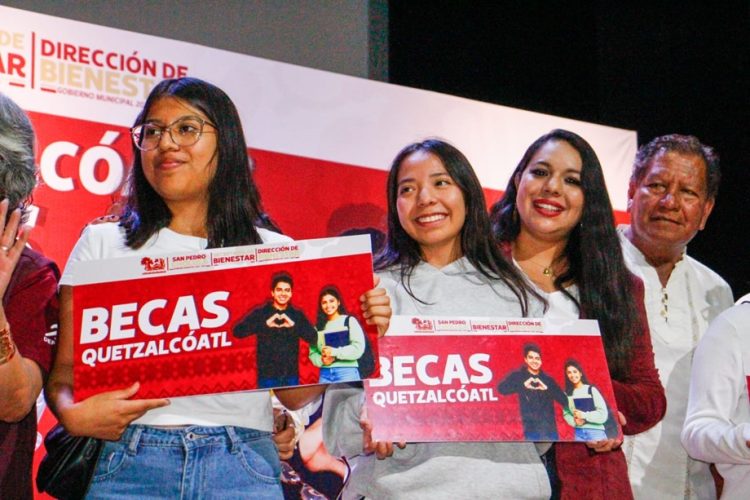 Con Becas Quetzalcóatl, Tonantzin Fernández apuesta por el futuro de la juventud