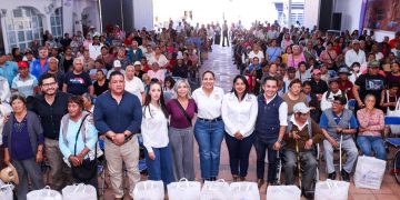 Impulsa Lupita Cuautle el bienestar social con la primera entrega de apoyos alimentarios 2026