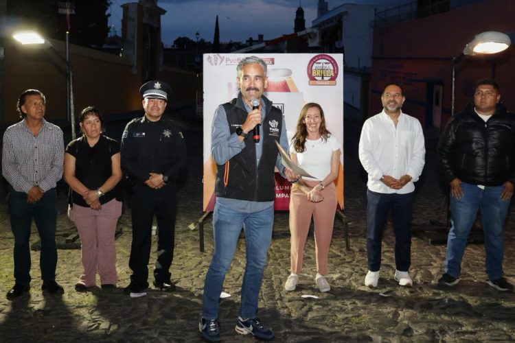 Llega Puebla Brilla al Barrio del Alto; moderniza Gobierno de Pepe Chedraui 141 luminarias con LED