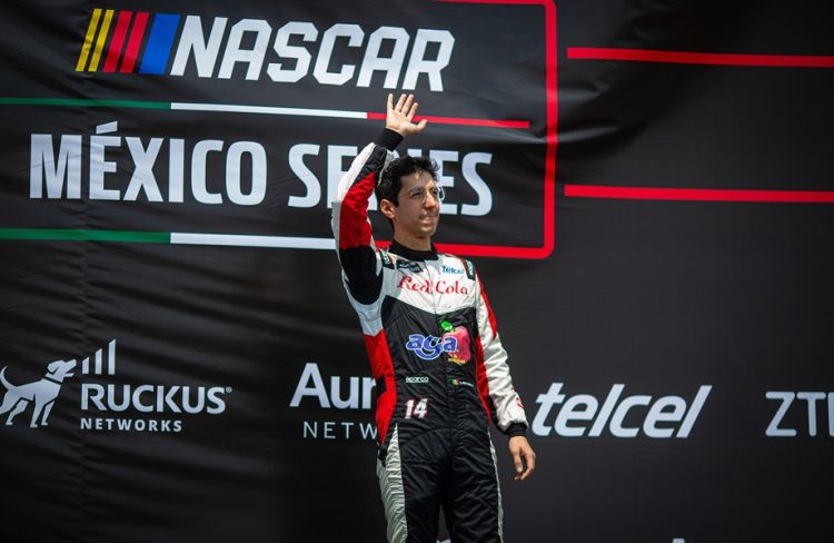 AGA Racing Team y Alex de Alba Jr. firmes en Chiapas, con top-5 en segunda fecha de NASCAR México Series