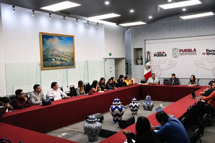 Fortalecen formación de asesores jurídicos para atención a víctimas en Puebla