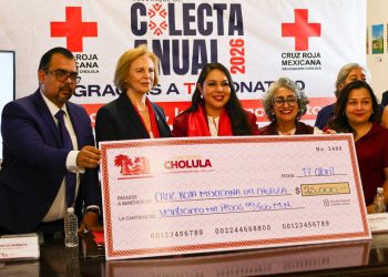 Desde San Pedro Cholula, Tonantzin Fernández da inicio a la Colecta Anual de la Cruz Roja