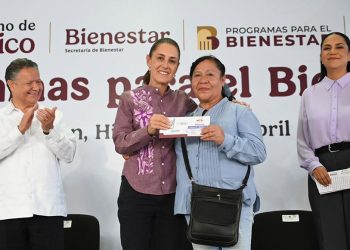 En el Gobierno de México defendemos la soberanía del país: Presidenta entrega tarjetas de Programas para el Bienestar en Hidalgo