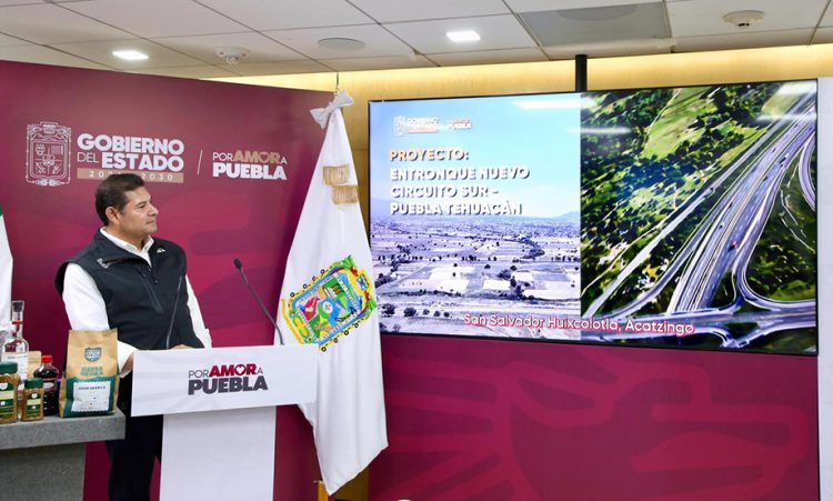 A toda máquina, PEMEX premia al gobierno del estado con más recursos para pavimentación