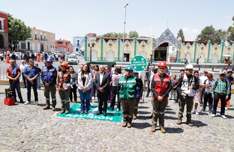 Más de 1.6 millones de poblanos participan en Simulacro Nacional