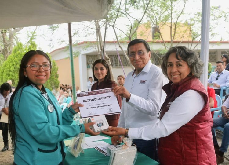 Estudiante del COBAEP representará a Puebla en Concurso Nacional de Oratoria