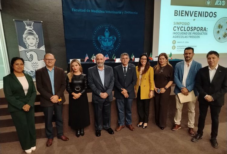 Reúne Simposio Cyclospora a especialistas y productores del campo poblano