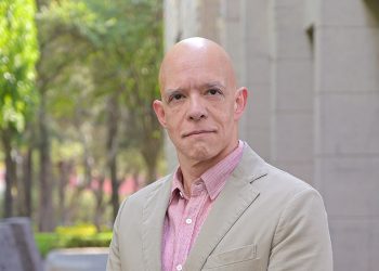 Académico de la UDLAP hace un análisis del retiro militar en Europa