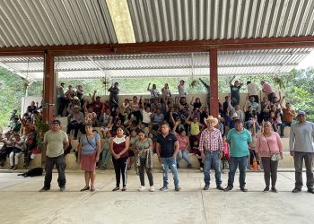 ‘Servidor de la nación’ de Totutla boicotea elección de comité de obra del INPI 