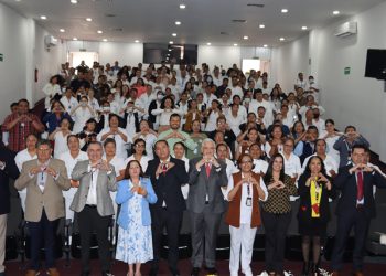 ISSSTEP fortalece certeza laboral y reconoce la vocación del personal de enfermería