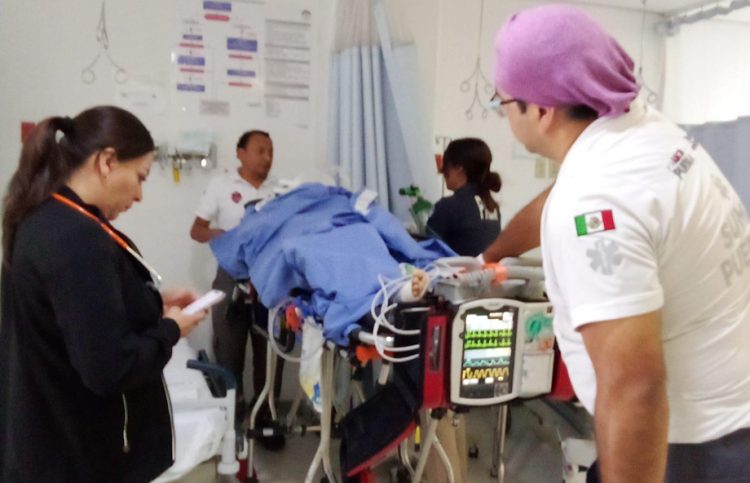 Respuesta inmediata permite traslado aéreo de embarazada desde Acatlán de Osorio