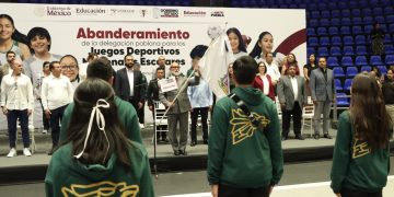 Realiza SEP abanderamiento de delegación para Juegos Deportivos Nacionales Escolares