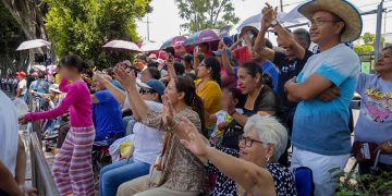 En completa tranquilidad concluye desfile conmemorativo de la Batalla de Puebla