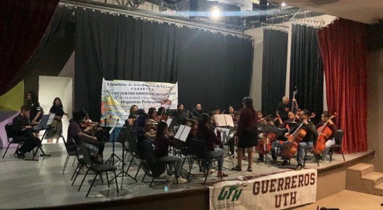 Participa Ensamble de Cuerdas UTH en Encuentro Infantil de Orquestas