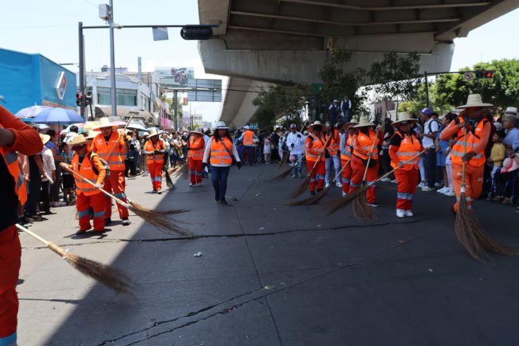 Gobierno de Pepe Chedraui garantiza limpieza en desfile del 5 de mayo