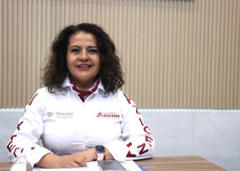 Diputada Azucena Rosas promueve exhortos para implementar protocolos de revisión de mochilas y prevención de riesgos en escuelas