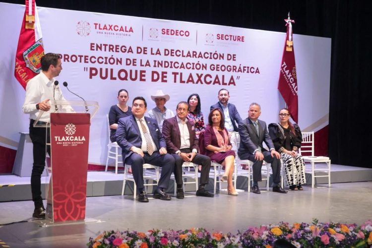 Reconocen y protegen al pulque de Tlaxcala como producto único en el país