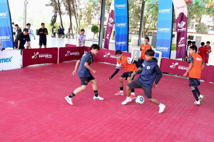 Gobierno de Pepe Chedraui fomenta el deporte con “Retas Mundialistas Imparables” en toda la capital
