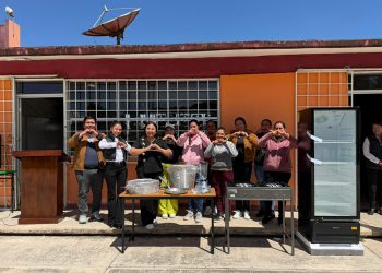 Destinan equipamientos para desayunadores escolares