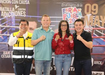 Campeones del boxeo mundial inspiran a estudiantes en la UDEP