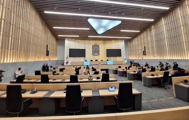 Aprueba Congreso exhorto para capacitar al personal del sector salud en lenguas indígenas