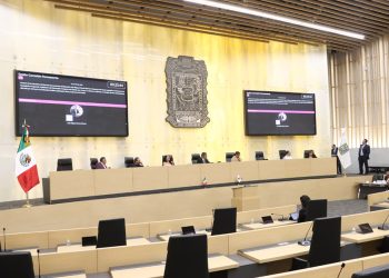 Aprueba Congreso del Estado concesión para usar, explotar y aprovechar parabuses de la ciudad de Puebla