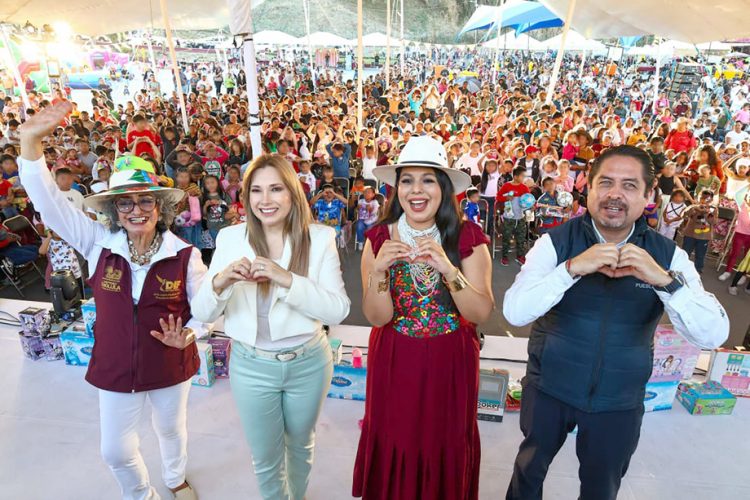 Ceci Arellano y Tonantzin Fernández llevan alegría a miles de niñas y niños con el Festival Tlazopilli