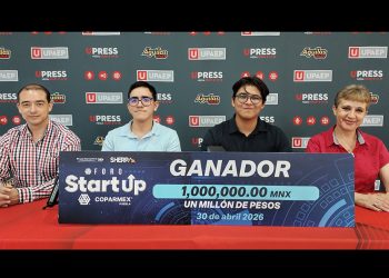 Estudiantes de UPAEP ganan premio COPARMEX con NutriApp, plataforma de salud preventiva