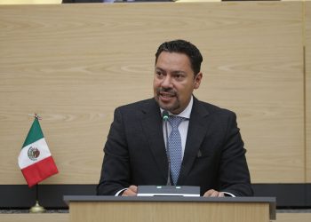 Plantea Andrés Villegas que policías estatales y municipales cuenten con seguro médico y de vida
