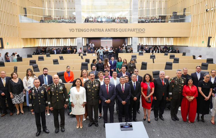 Presea General Ignacio Zaragoza exalta el servicio, la lealtad y el Amor por Puebla