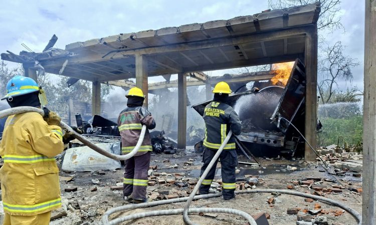 Fuerzas Federales y Gobierno Estatal continúan labor de mitigación de riesgos en Tepeaca