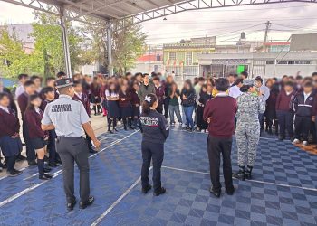 Acerca Guardia Nacional acciones preventivas a estudiantes del Bachillerato Citlaltépetl