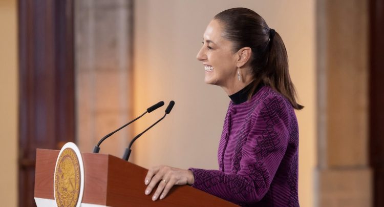 Hospital General de Xoco estrena quirófano inteligente y el mejor centro de urgencias de AL: presidenta Sheinbaum