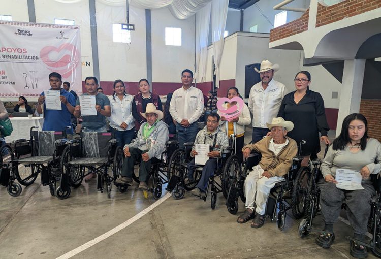 SEDIF brinda bienestar con ayudas funcionales en los 217 municipios