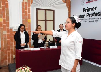 USEP concreta primer examen profesional en Enfermería y Obstetricia