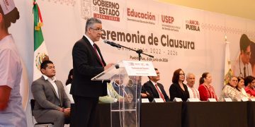 USEP consolida Humanismo Mexicano en salud, con tercera generación de profesionales