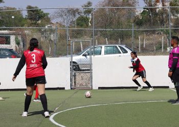 Preparan gran final de la liga municipal de Futbol en Ahuatempan