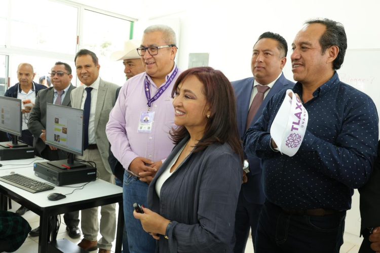 Entrega gobernadora Lorena Cuéllar nuevo centro de cómputo al CECYTE 03 de terrenate